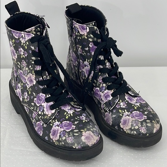 REPORT SIZE 6 Floral Lace-Up Women's Boots - Picture 1 of 8